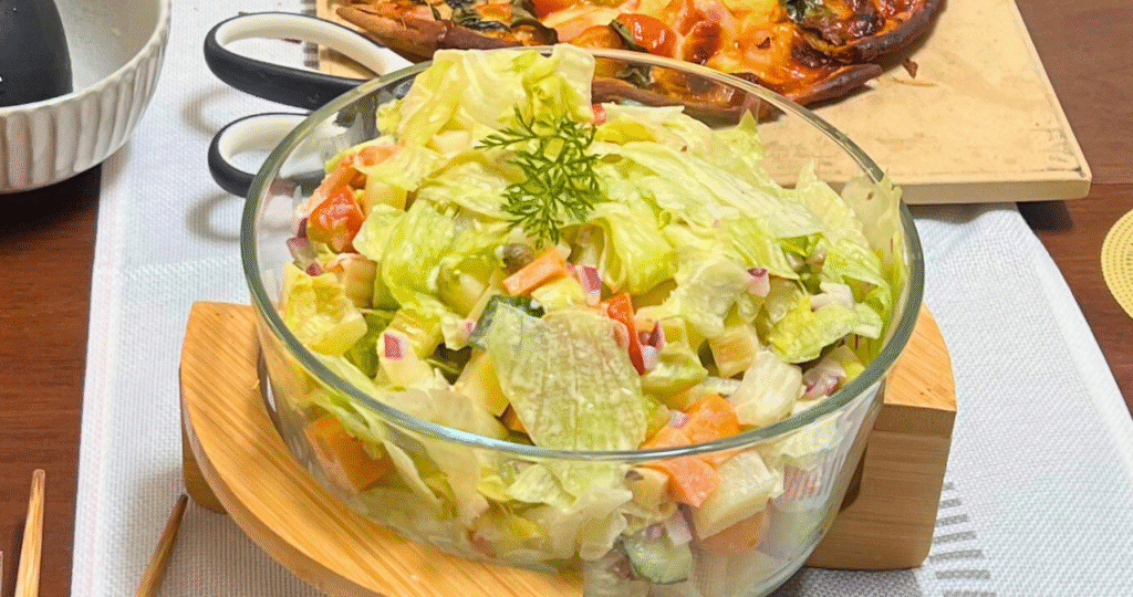 すかなごっその野菜を使った彩り豊かなサラダ  
